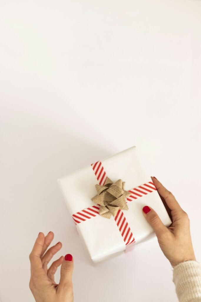 Top 5 Tips for Choosing the Perfect Gift Card Holders
